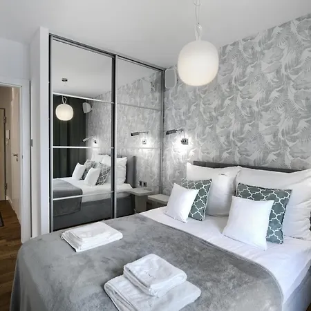 شقة Aboutartapartments - Twin Towers فروتسواف