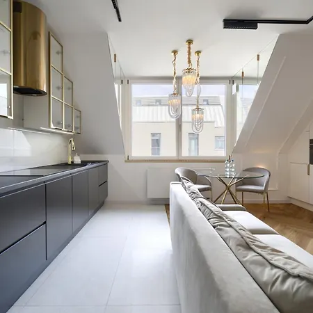 Aboutartapartments - Twin Towers شقة فروتسواف