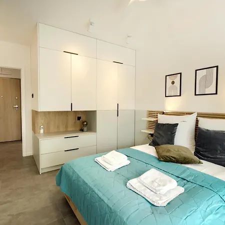 Aboutartapartments - Twin Towers