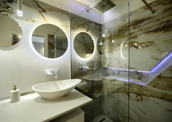 Aboutartapartments - Twin Towers